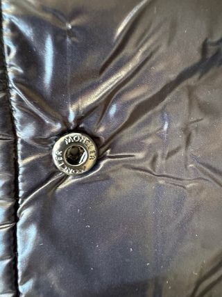 Chaqueta Moncler Negra Plumas