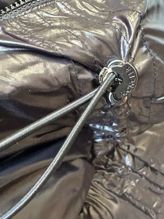 Chaqueta Moncler Negra Plumas