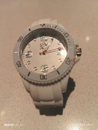 Reloj Sky Watch Blanco y Plateado