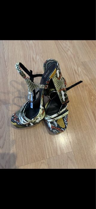 Sandalias Zara Talla 41 a estrenar