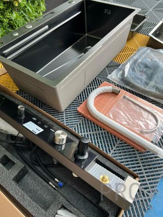 Fregadero Multifunción con Pantalla Digital y Kit de Accesorios en Acero Inoxidable