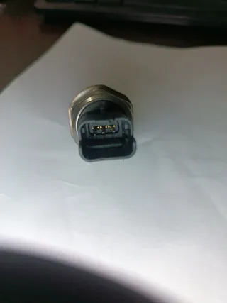 Sensor Presión Combustible.