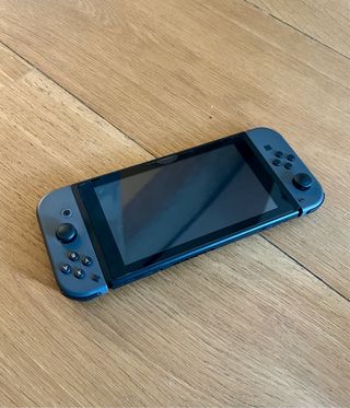 Nintendo Switch Grigio e Nero + Controller