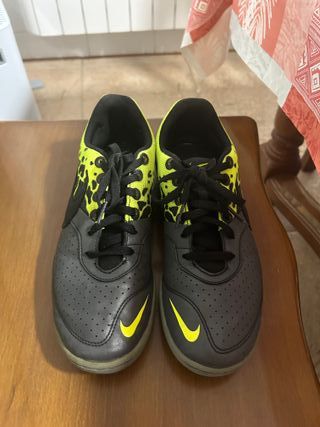 Scarpe da calcio Nike unisex