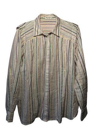 Camisa manga larga con rayas metalizadas. Talla M