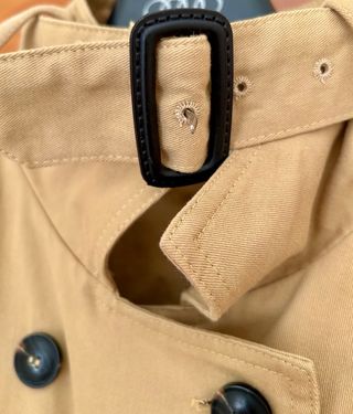 Gabardina larga beige estilo trench Talla M/L