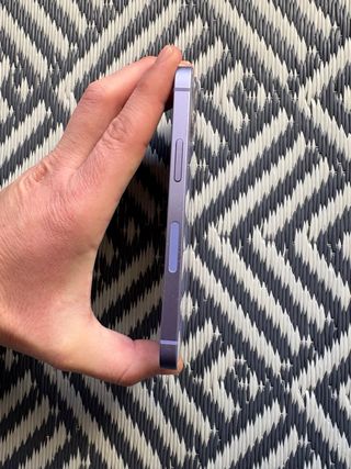 iPhone 12 mini viola