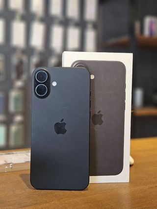 IPHONE 16 256GB NERO 93% BATTERIA