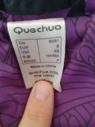 Chaqueta Decathlon Negra y Morada