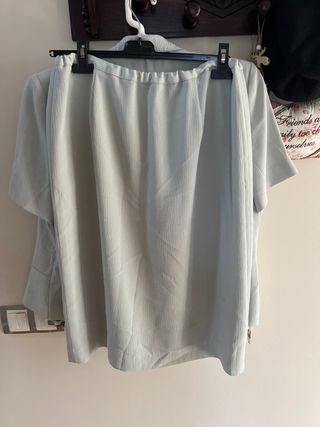 conjunto de traje Chaqueta,falda y blusa talla 50