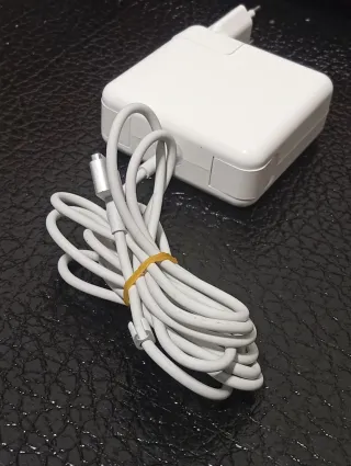 Cargador Apple 60W