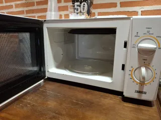 Microondas Zanussi Blanco