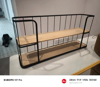 Estantería Metálica y Madera