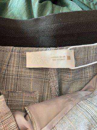 Pantalon Zara tobillero soft T.S con etiqueta