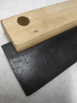 Espátula de goma larga