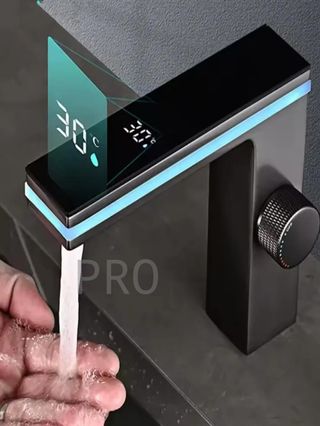 Grifo para lavabo color negro metálico