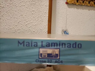 Tarima flotante imitación madera