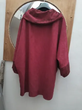 Giacca ampia con cappuccio