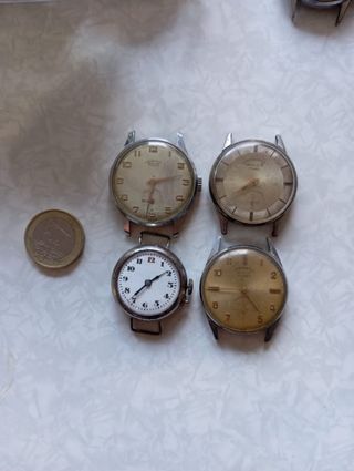 Confezione da 4 orologi meccanici vintage