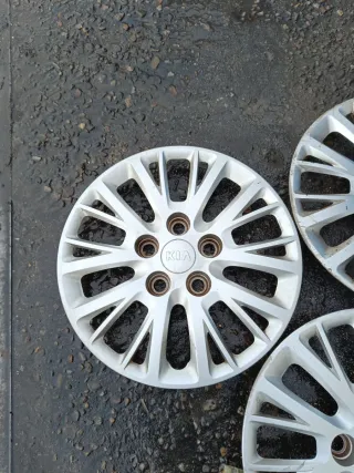 Tapacubos Kia 15 pulgadas (Set de 3)