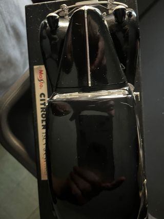 VENDO CITROEN TRACTION AVANT A ESCALA 1’24