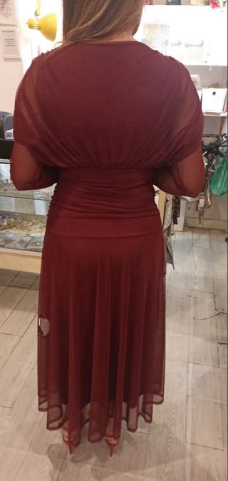Vestido de fiesta burdeos
