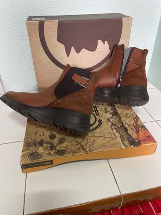 Botines Fluchos Marrones Talla 38