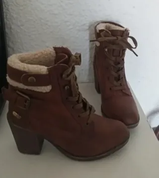 Botines de tacón marrones talla 38