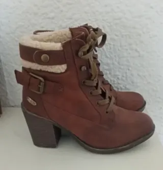 Botines de tacón marrones talla 38