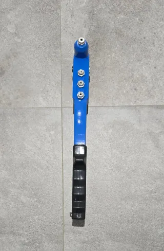 Remachadora CC LIFE blu