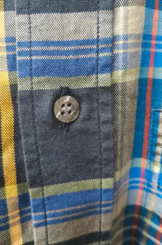 Camisa Lacoste a cuadros azul y amarilla