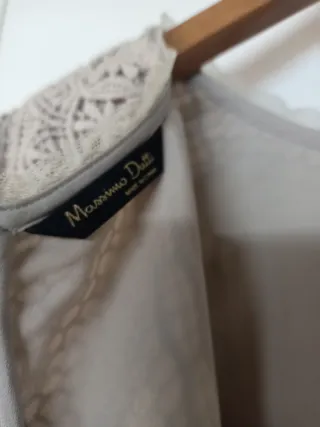 Blusa beige de encaje