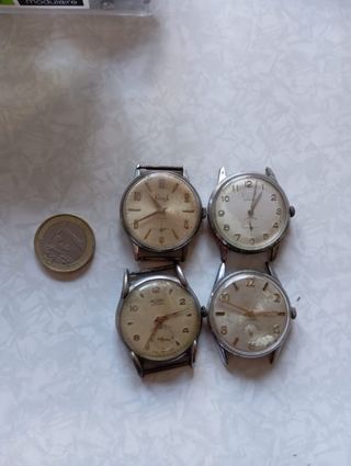 Lote 4 orologi meccanici da uomo
