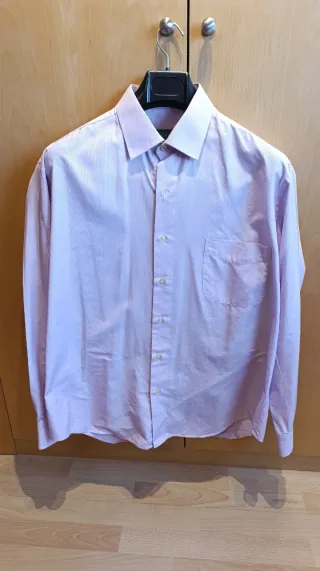 Camisa de hombre color malva