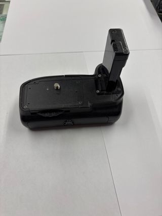 Battery Grip STD per Nikon D3100/D5100