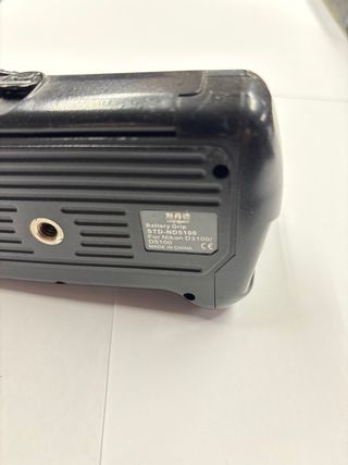 Battery Grip STD per Nikon D3100/D5100