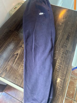 Pantalón Nike Morado azulado