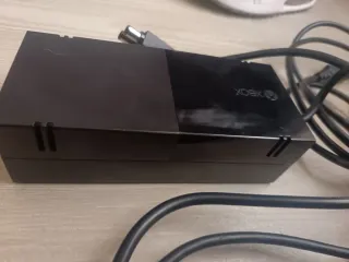 Xbox One FAT Negra + Mando