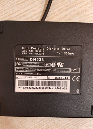 Unità floppy disk esterno USB.