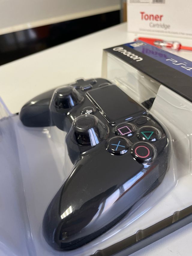 Mando Nacon Compacto PS4 Negro