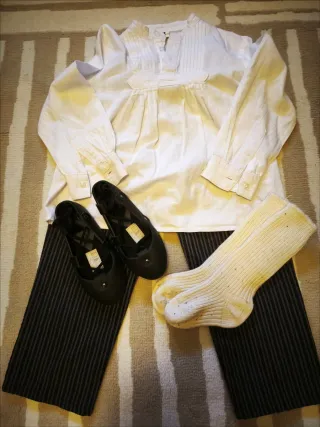 Traje Caserito T6 con Albarcas T28