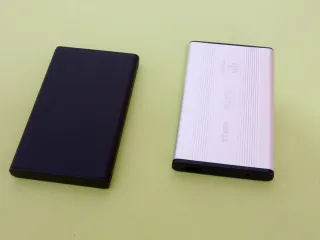 2 Carcasas Disco Duro Externo SATA