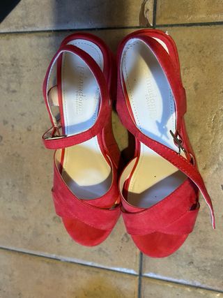 Tacones rojos Primadonna