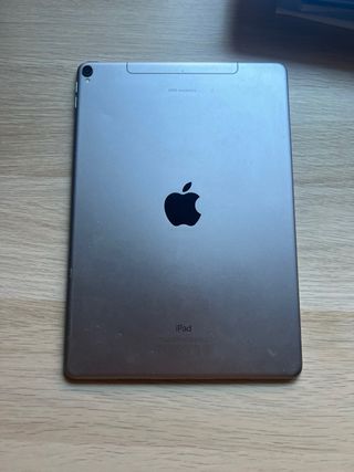 iPad Pro 10,5 256GB WiFi+Cellular + custodia iPad