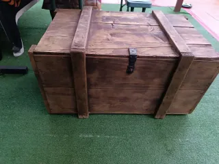 Baule antico in legno 1922