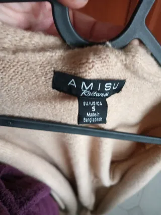 Chaqueta larga beige y morada talla única