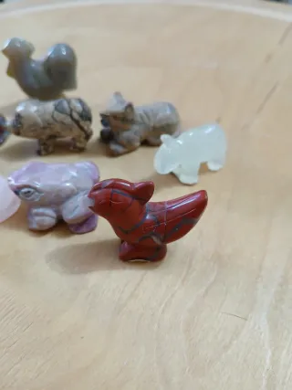 Set 7 animali in pietra dura