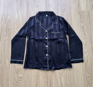 Pijama con rayas negro S