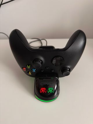 Caricabatterie e batteria per Xbox