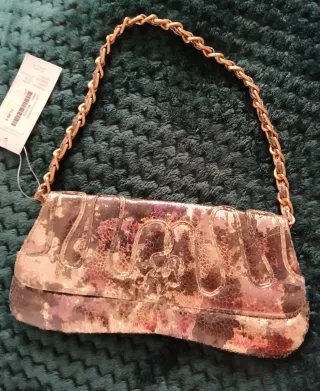 Bolso de fiesta dorado y marrón